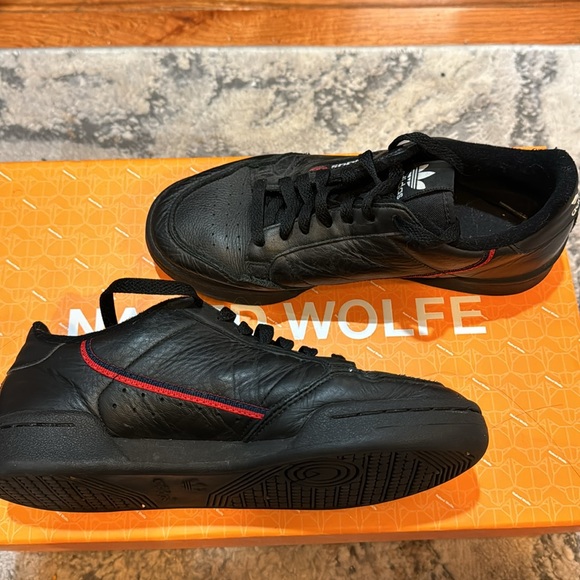 ADIDAS CONTINENTAL 80
BLACK SCARLET RED - Picture 5 of 6